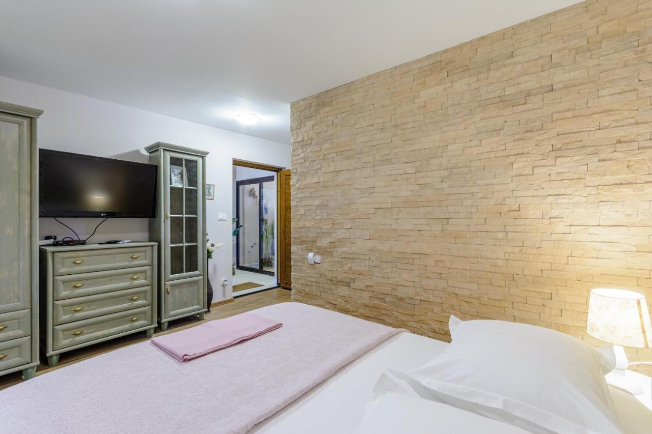 Villa Secluded Paradise Omiš Eksteriør billede