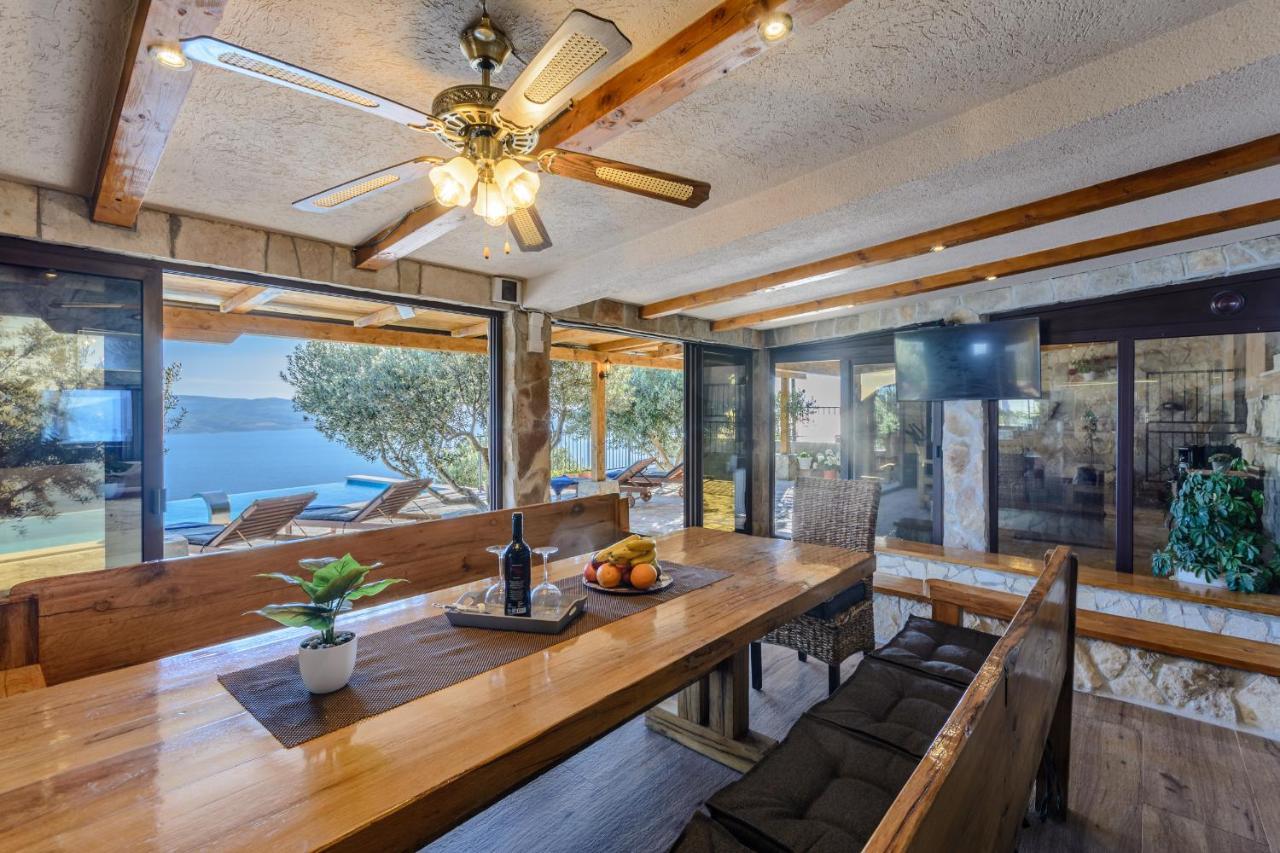 Villa Secluded Paradise Omiš Eksteriør billede